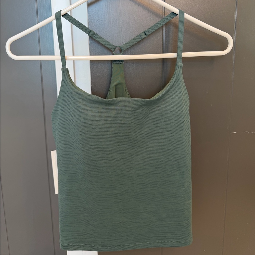 NWT Outdoor Voices Move Free Tank Top In Evergreen